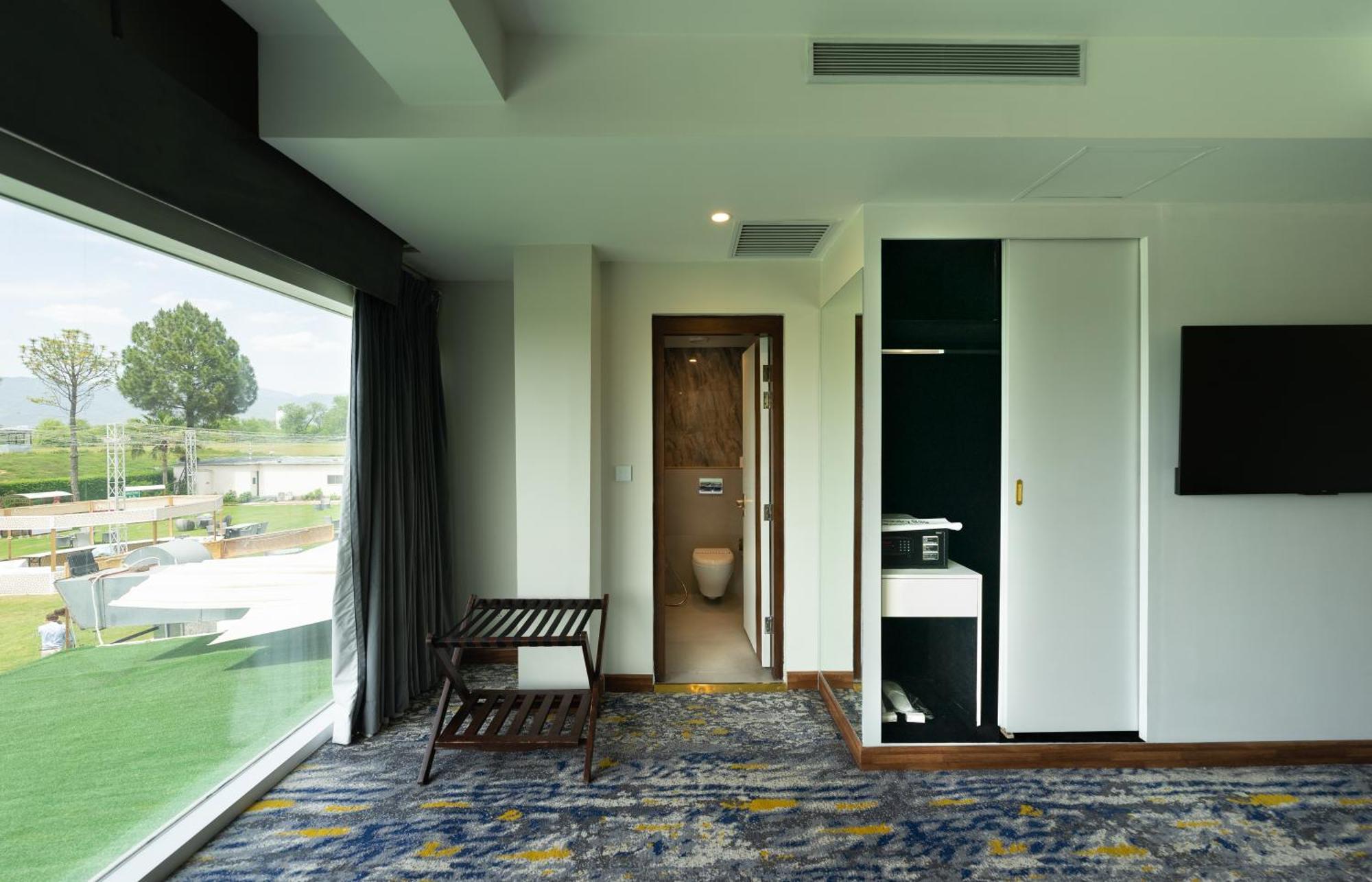 Best Western Premier Islamabad Extérieur photo